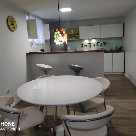 Διαμέρισμα Garden Vanya Σπλιτ